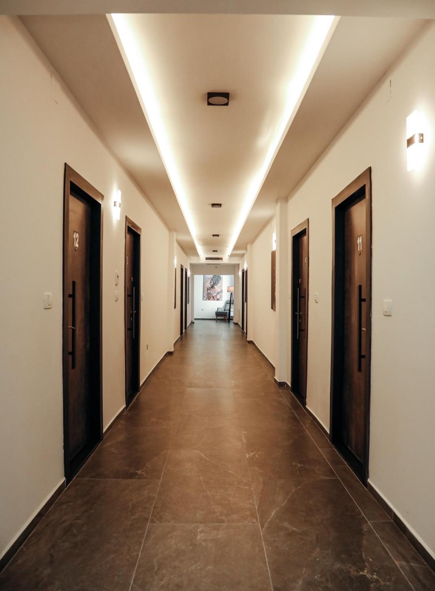Hotel Europa 92 Uroševac Exterior foto