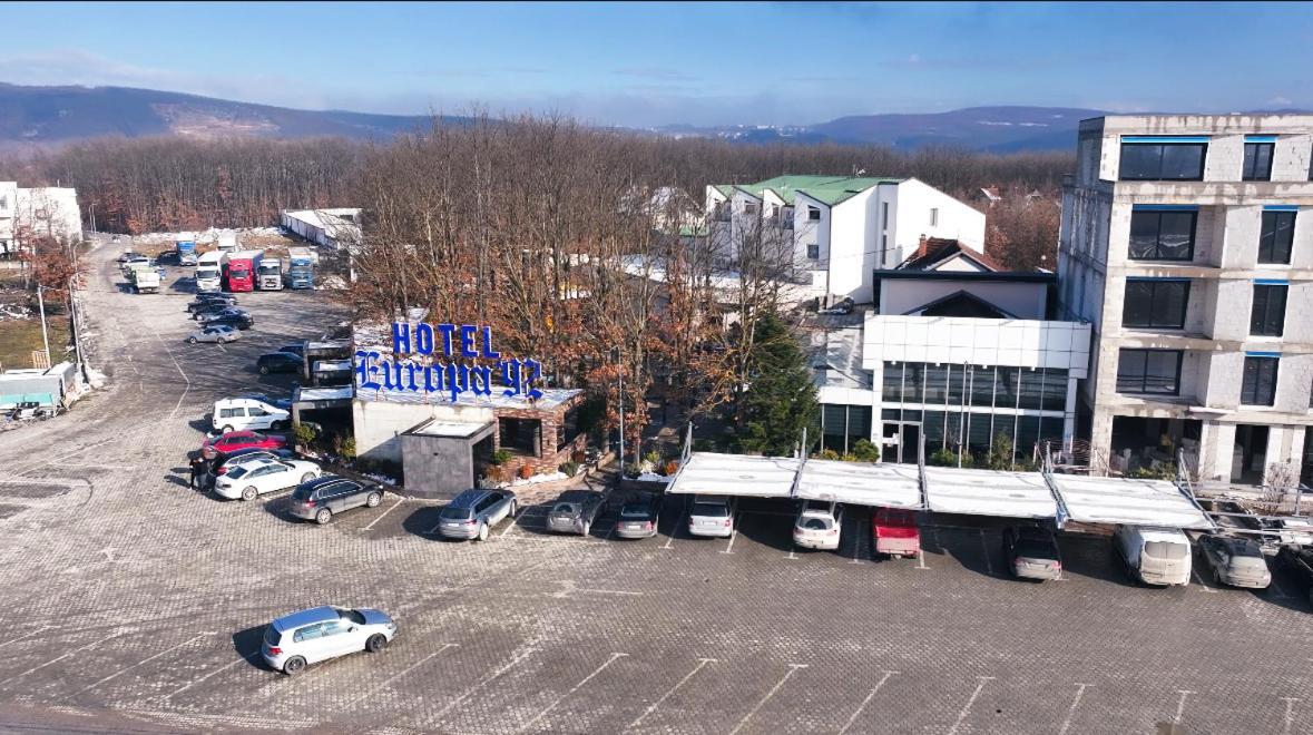 Hotel Europa 92 Uroševac Exterior foto
